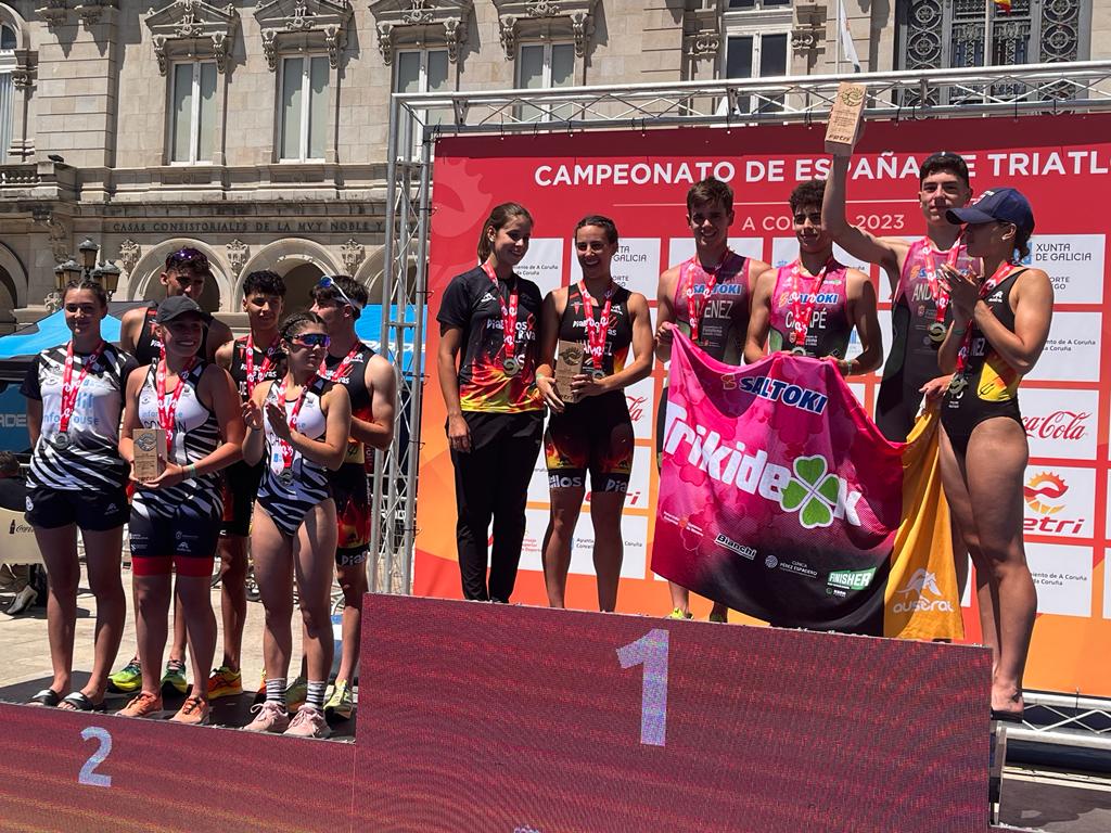 Saltoki Trikideak destaca en el Campeonato de España de Triatlón Olímpico en A Coruña